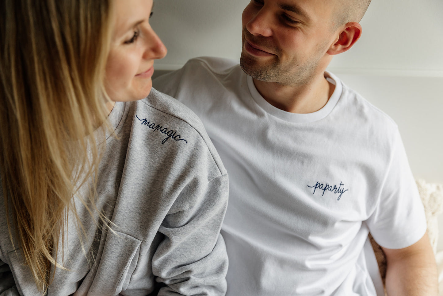 t-shirt PAPARTY wit